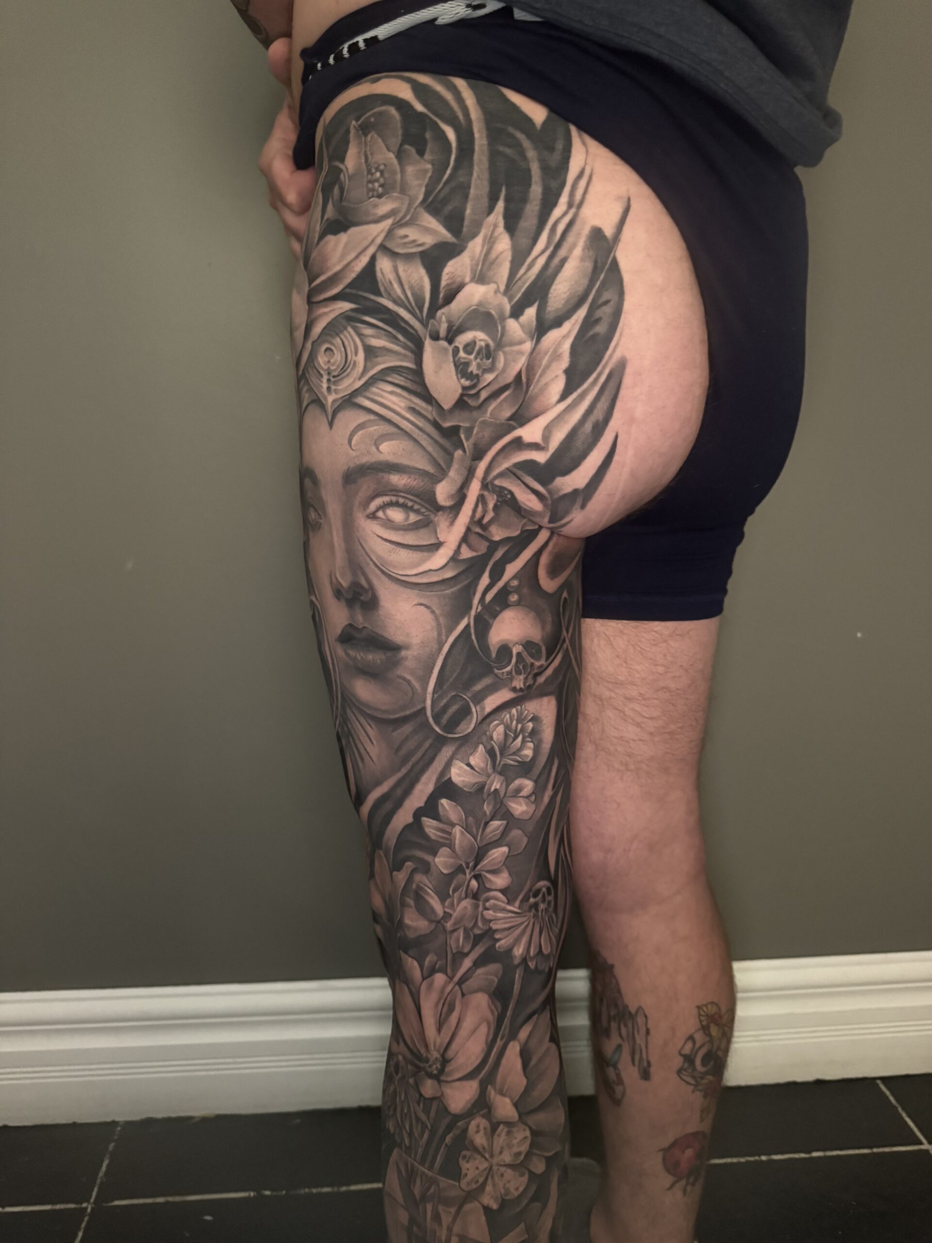 Full Leg Tattoo